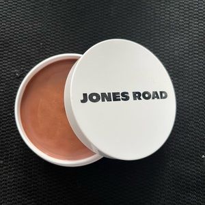 New in box Jones Road Miracle Balm Bronze